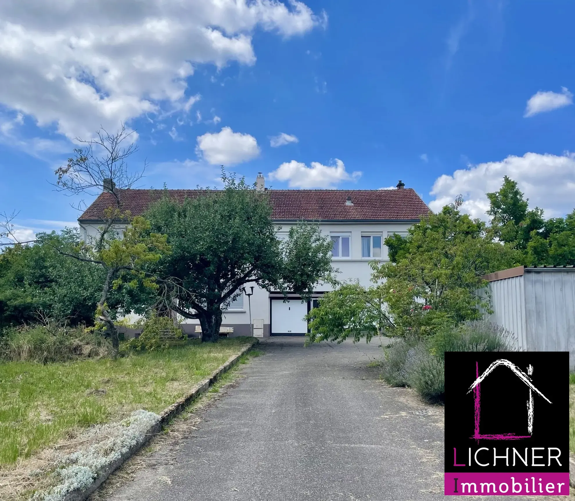Appartement T3 à rénover de 75 m² à Folkling - Jardin, garages, budget attractif 