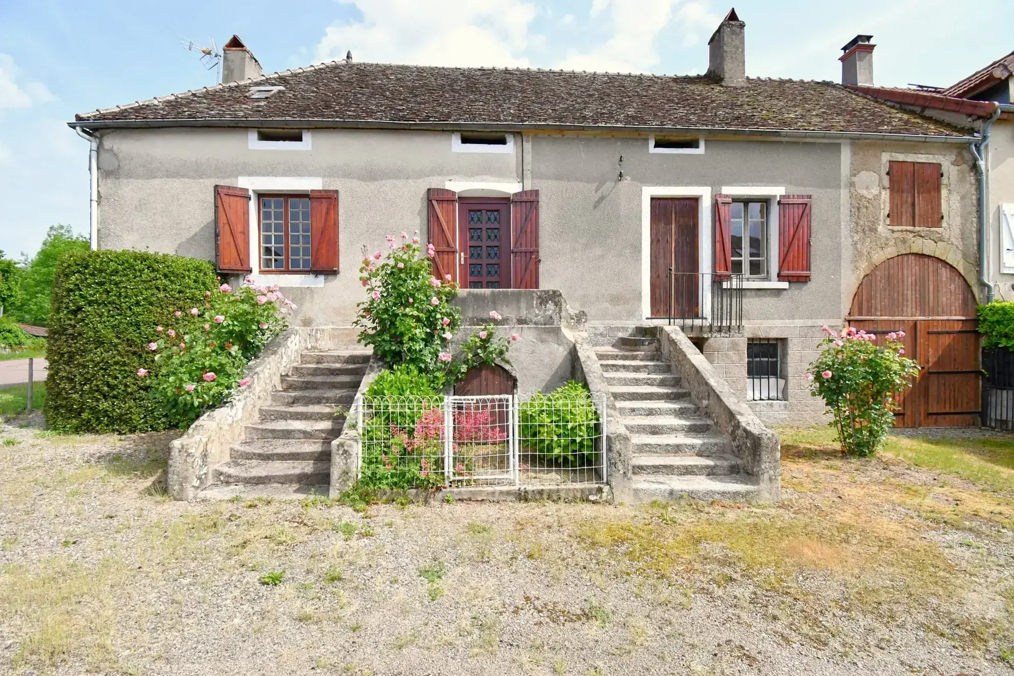 Maison de village à rénover à La Celle-en-Morvan - 3 chambres - 99 m² 