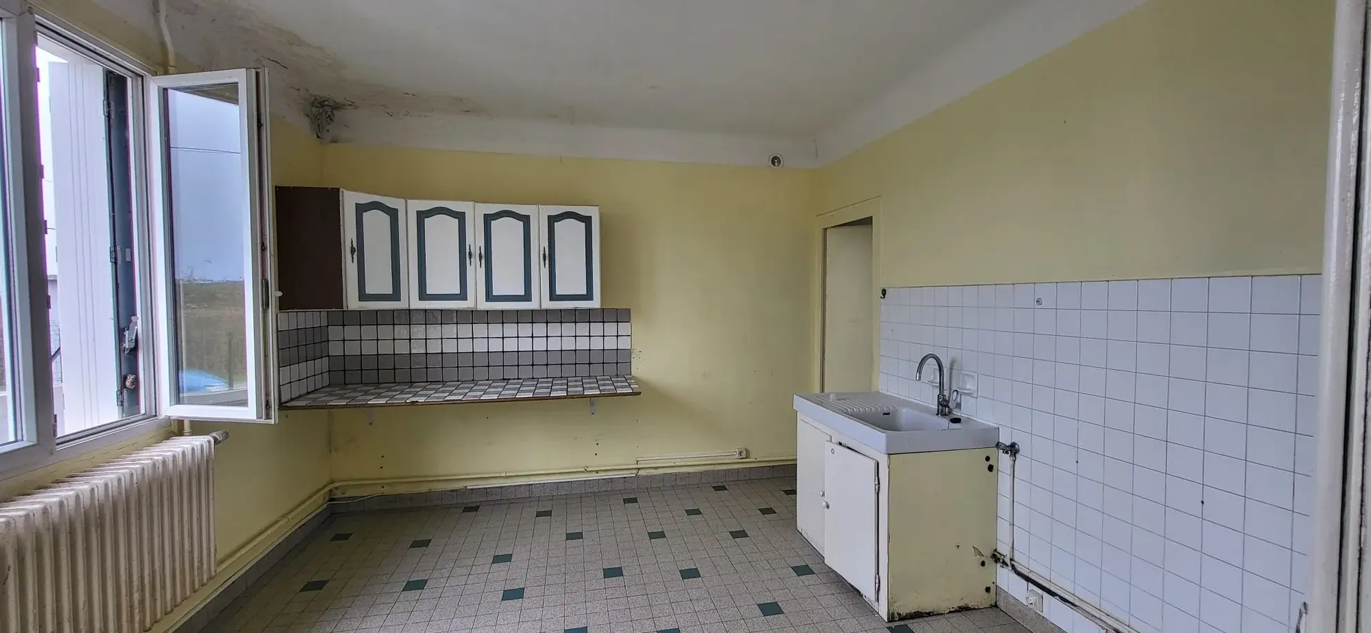 Maison lumineuse de 101 m² avec jardin et terrasse, à 2h de Paris 