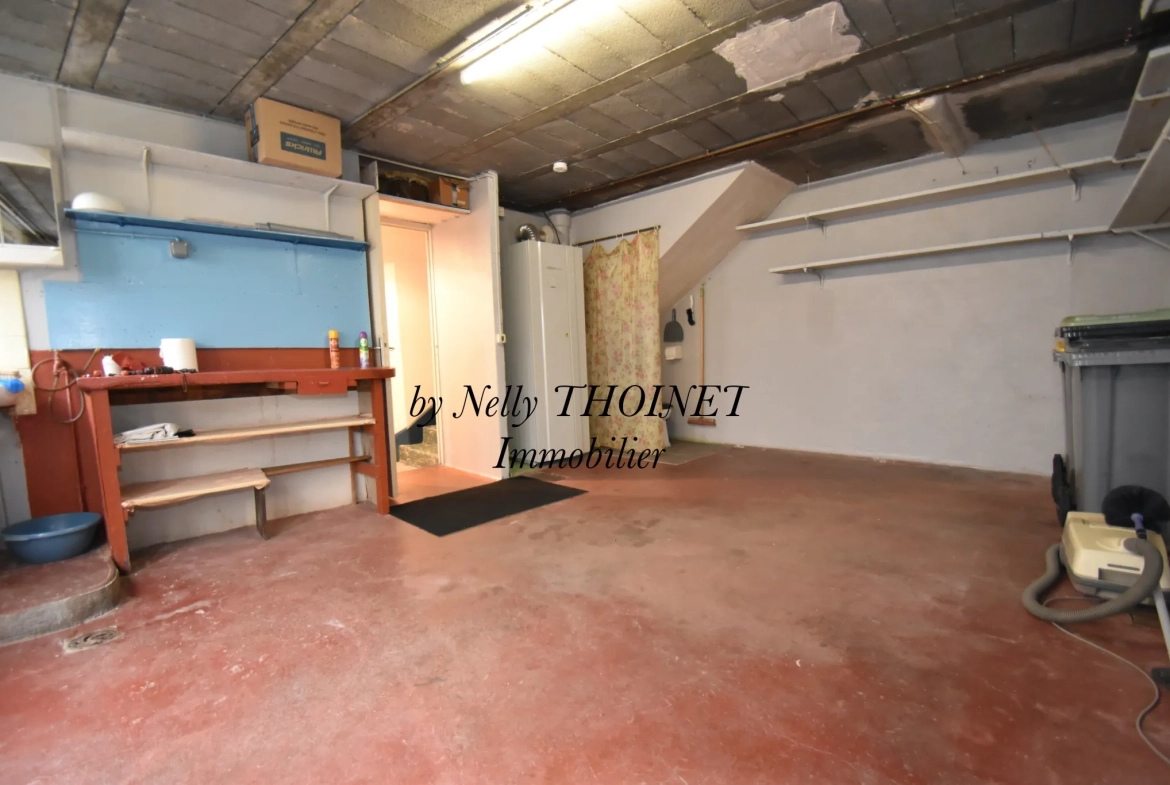 Maison de ville à Royat avec 3 chambres, garage et terrasse - secteur calme 