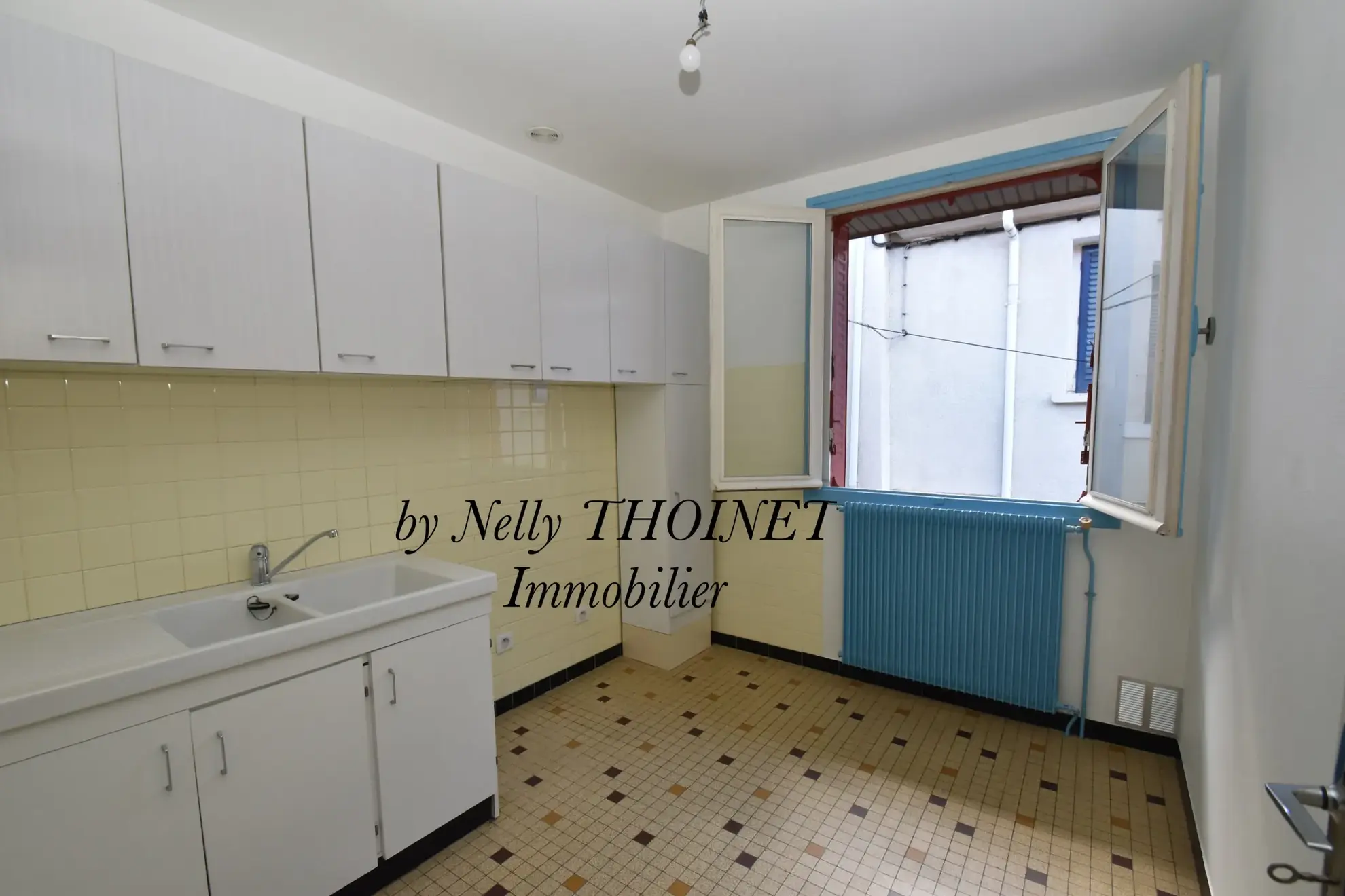Maison de ville à Royat avec 3 chambres, garage et terrasse - secteur calme 
