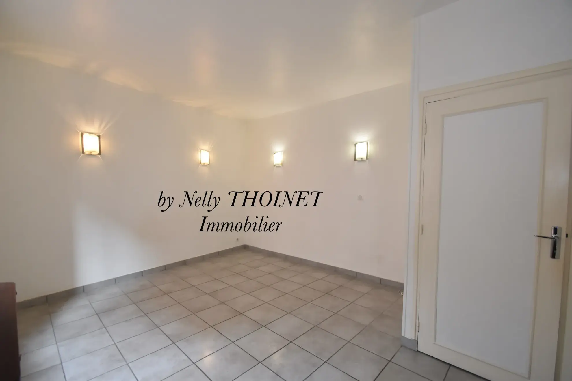 Maison de ville à Royat avec 3 chambres, garage et terrasse - secteur calme 