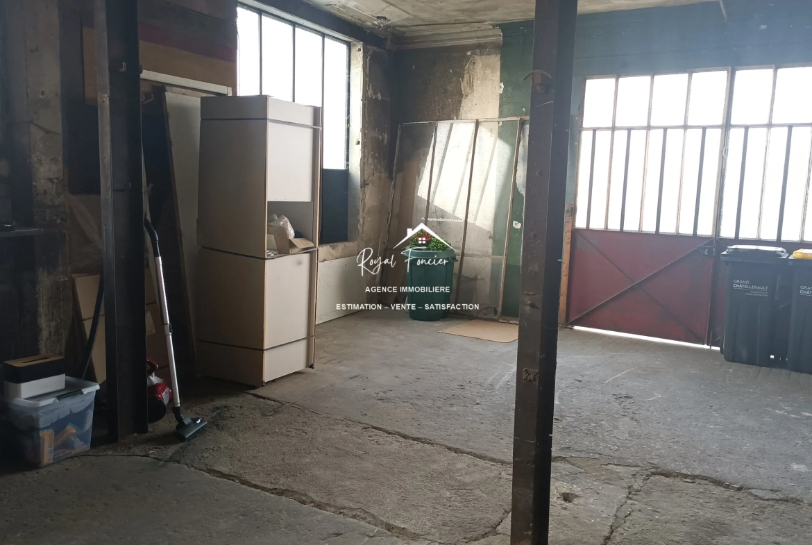 suite garage  Maison ancienne rénovée à Châtellerault avec 160 m², 2 chambres, proche commodités 