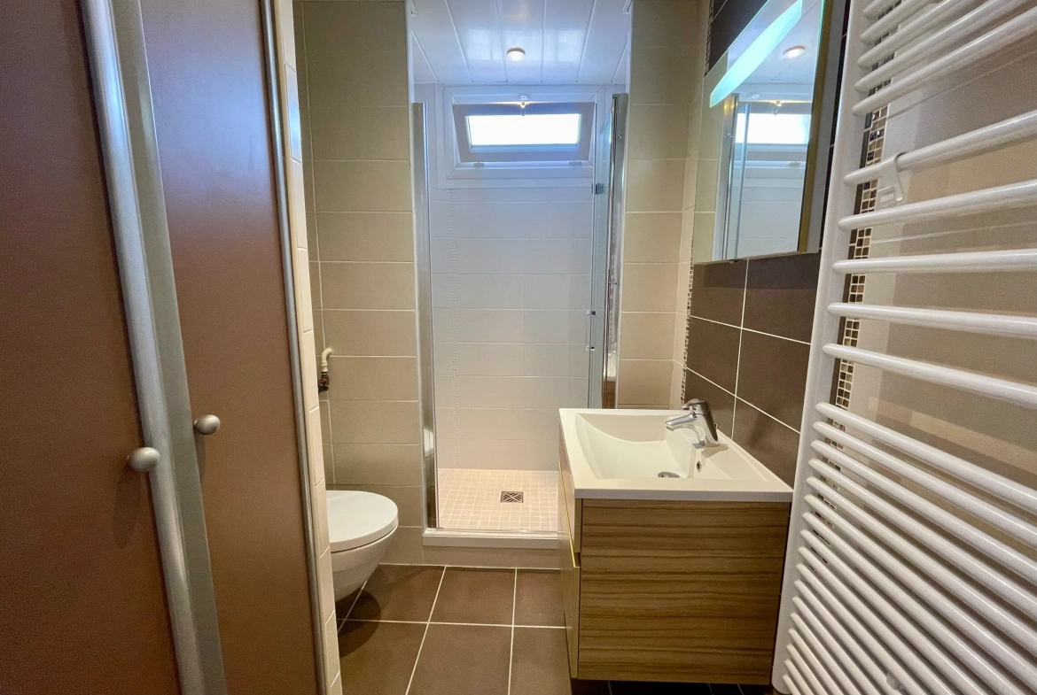Garage fermé de 12 m² à Toulouse, secteur Amouroux-Roseraie 