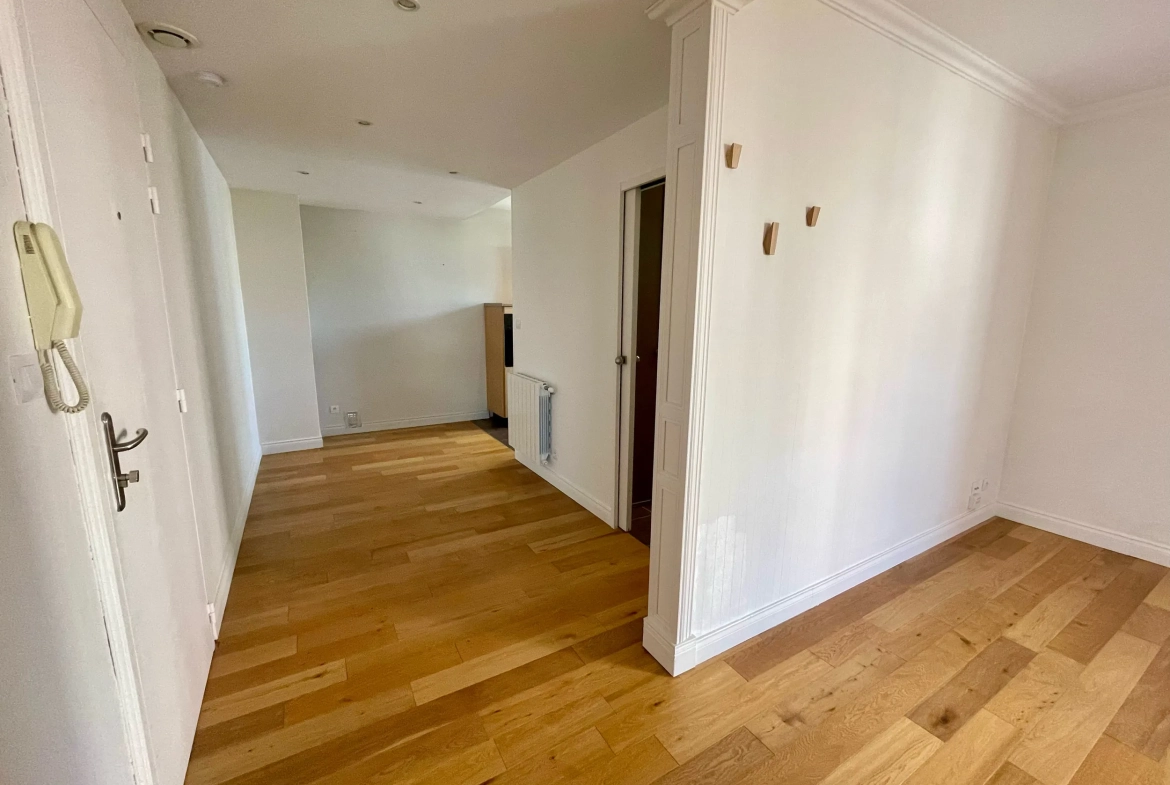 Garage fermé de 12 m² à Toulouse, secteur Amouroux-Roseraie 