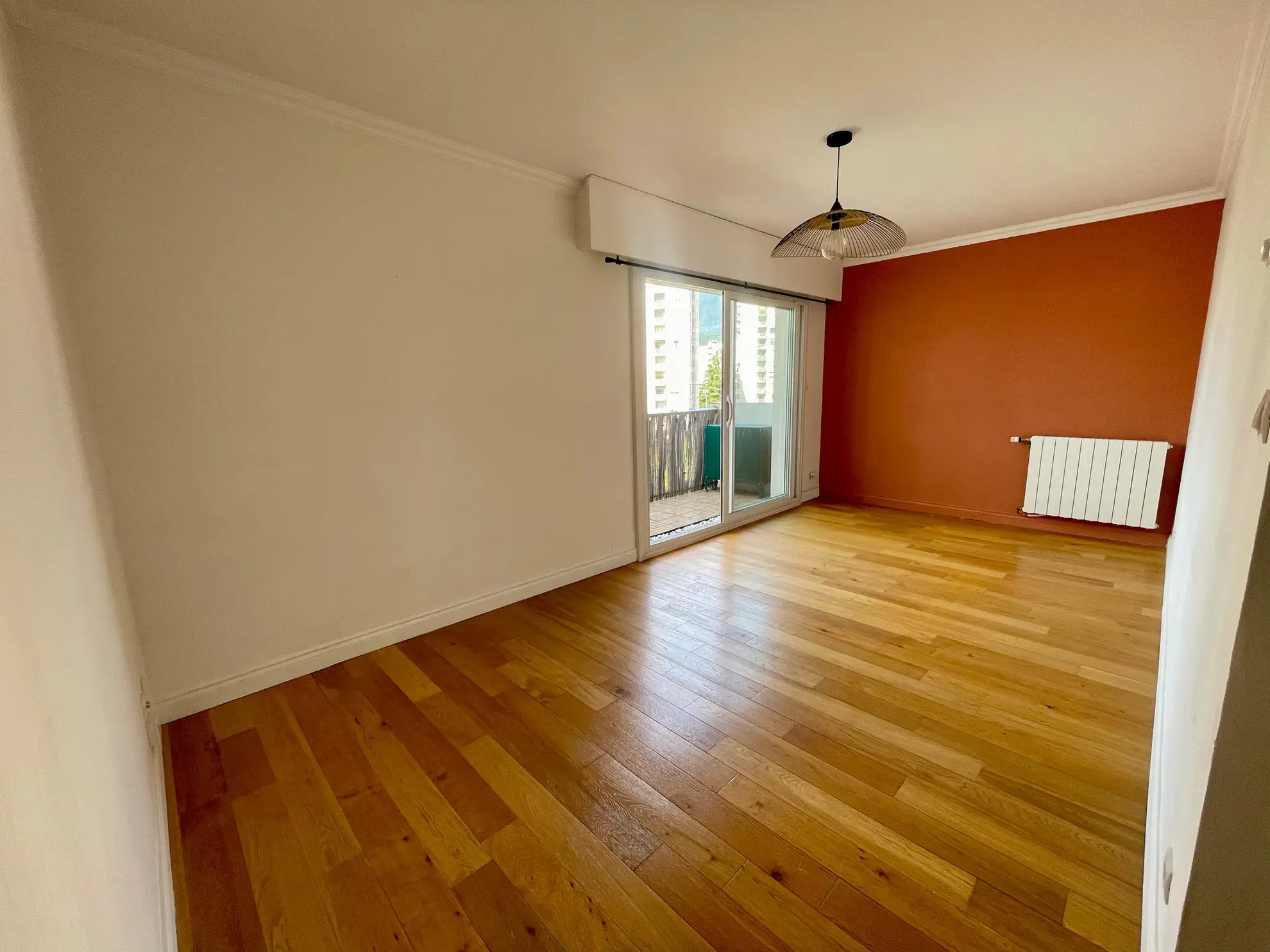 Garage fermé de 12 m² à Toulouse, secteur Amouroux-Roseraie 