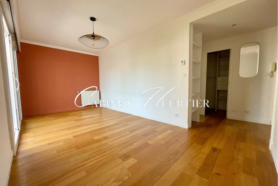 Garage fermé de 12 m² à Toulouse, secteur Amouroux-Roseraie 