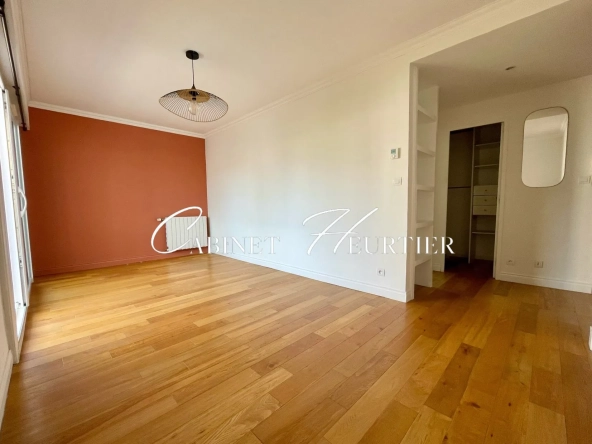 Garage fermé de 12 m² à Toulouse, secteur Amouroux-Roseraie