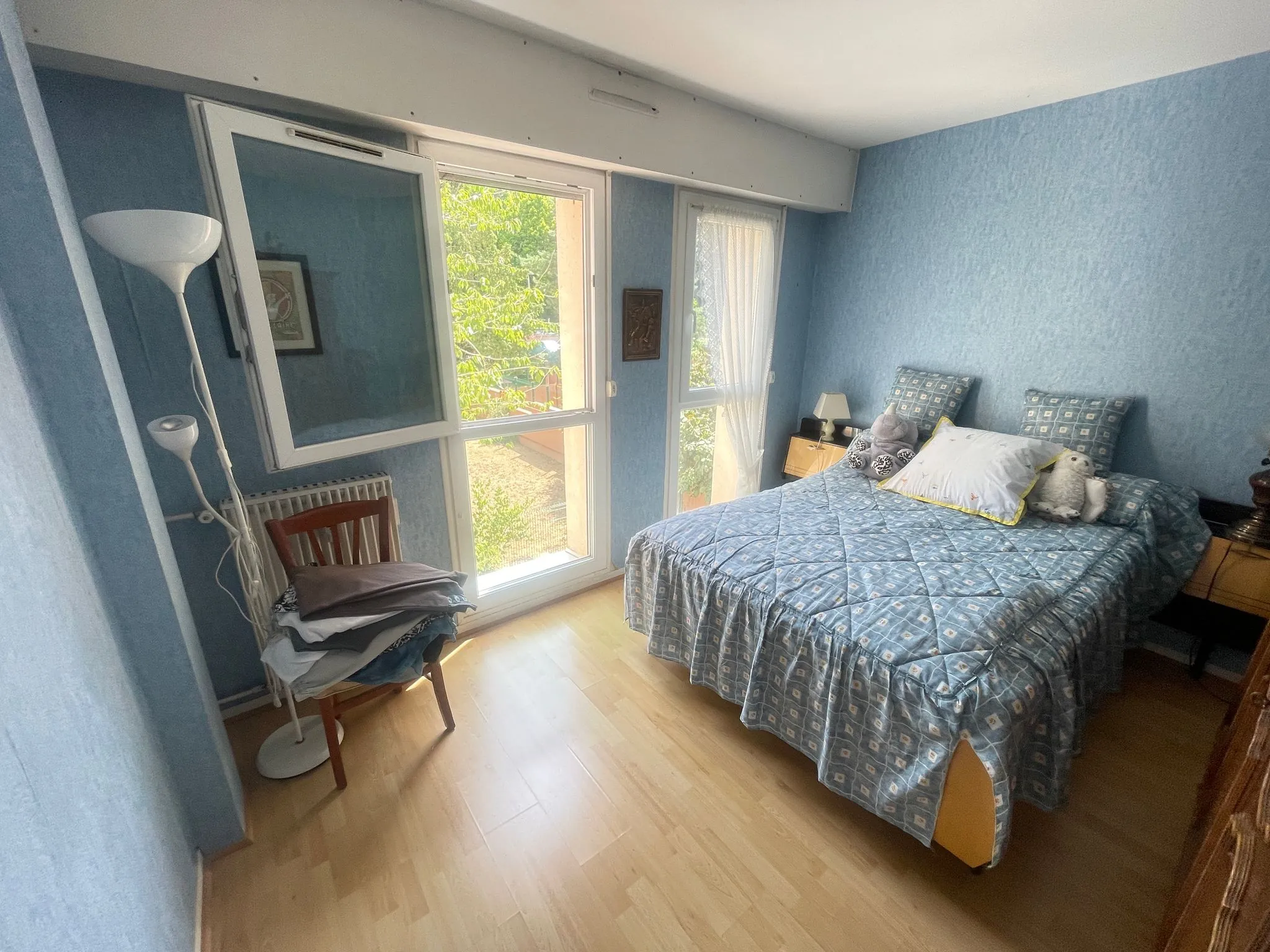 Appartement T4 avec balcon, parking et cave à Évry, secteur Grand Bourg 