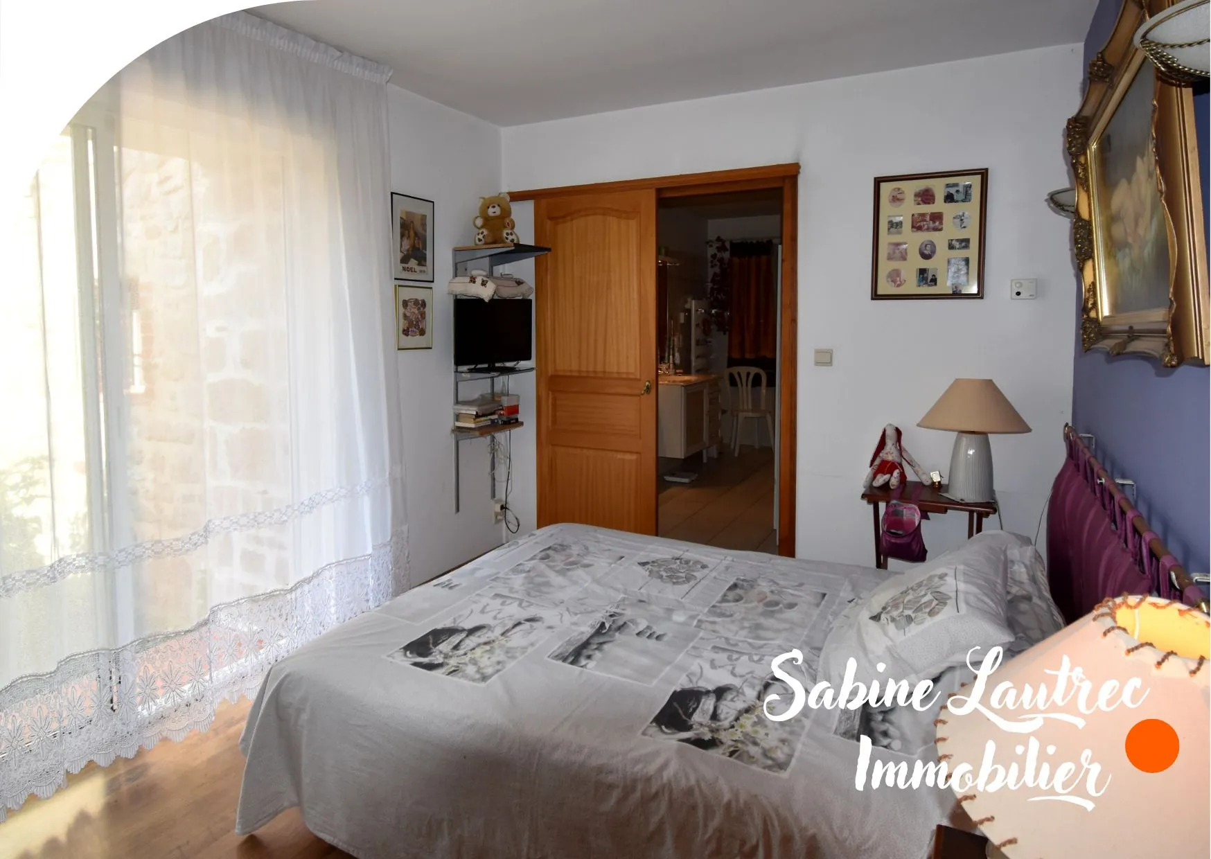 Maison rénovée en pierre à Lombers, proche Realm live, avec jardin et garage — authenticité et confort 