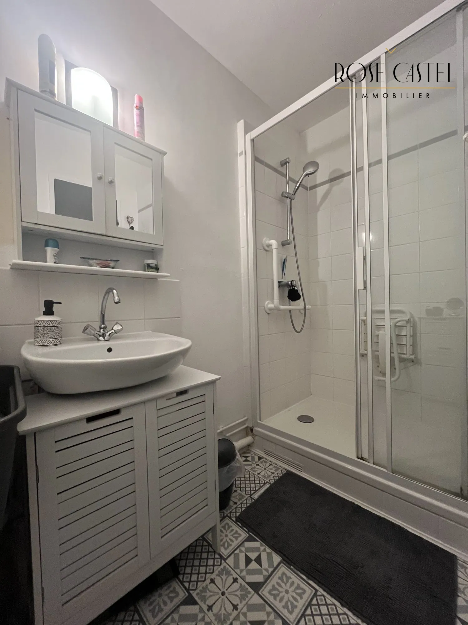 Appartement T3 avec jardin privatif à Chartres – Confort et modernité 