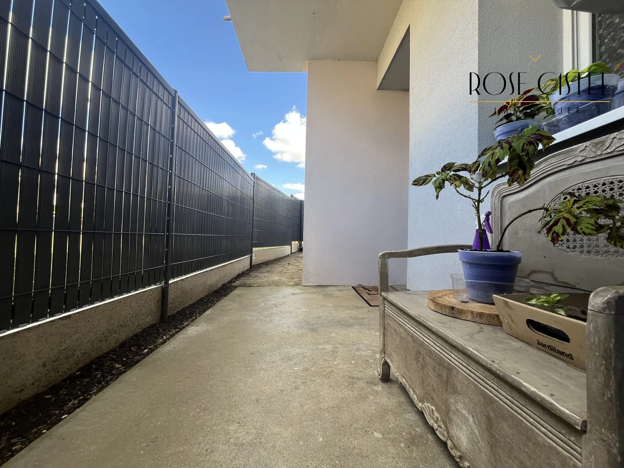 Appartement T3 avec jardin privatif à Chartres – Confort et modernité 