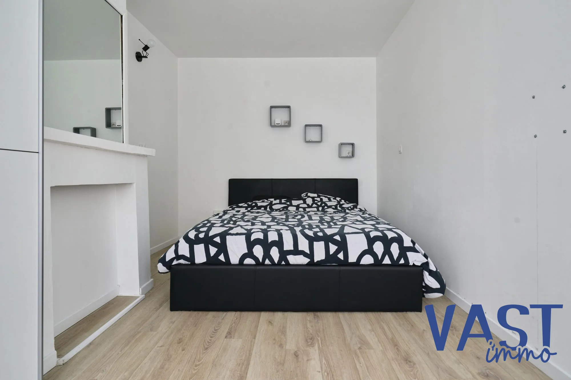 Maison 71 m² rénovée à Lille avec 3 chambres et espace bureau 