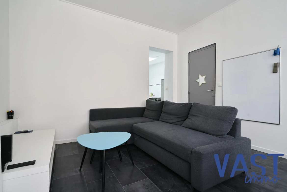Maison 71 m² rénovée à Lille avec 3 chambres et espace bureau 