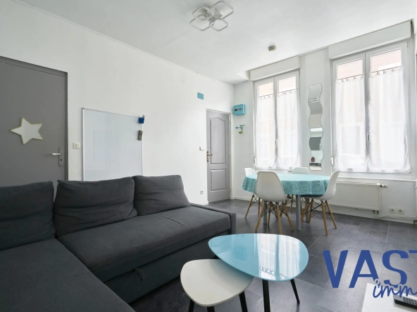 Maison 71 m² rénovée à Lille avec 3 chambres et espace bureau