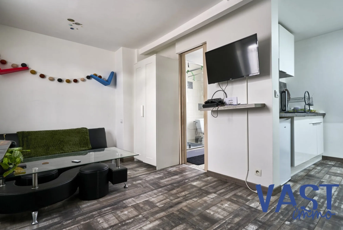 Maison 71 m² rénovée à Lille avec 3 chambres et espace bureau 