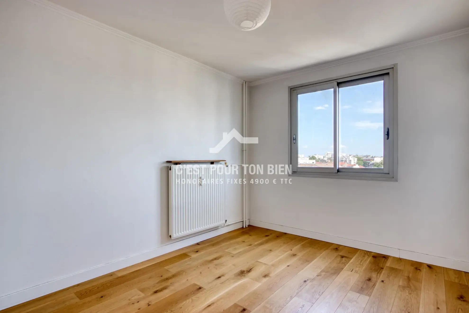 Appartement 2 pièces avec balcon et garage à La Madeleine 