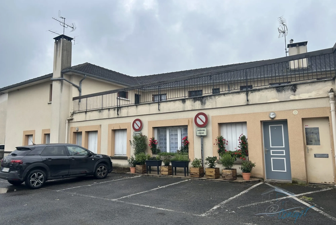 Appartement F2 dans le centre de Janville-sur-Juine avec cave, à vendre 