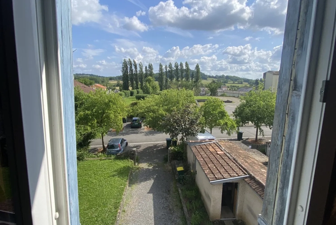 Plateau à aménager de 100 m² entre Saliès de Béarn et Orthez 