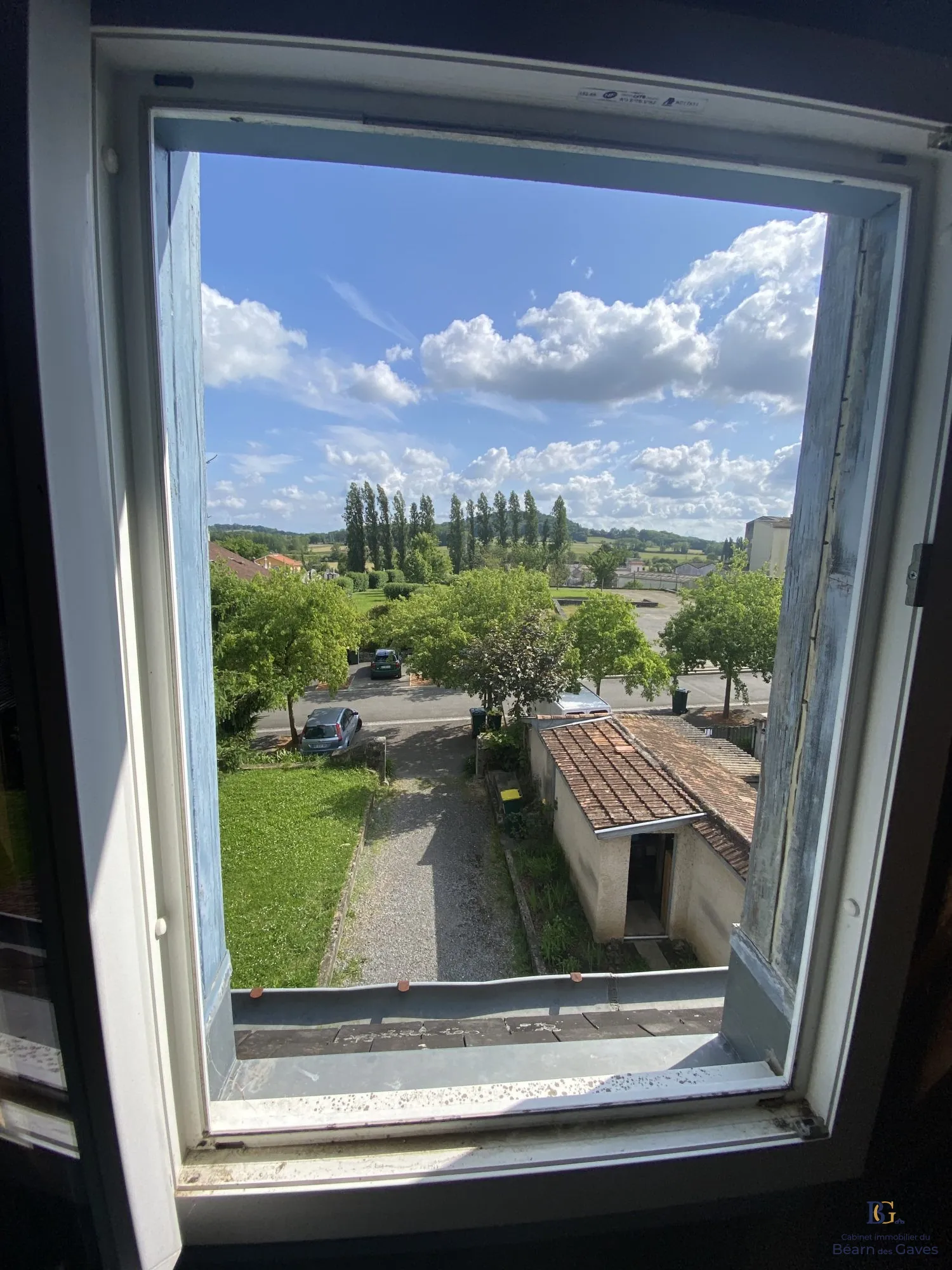 Plateau à aménager de 100 m² entre Saliès de Béarn et Orthez 