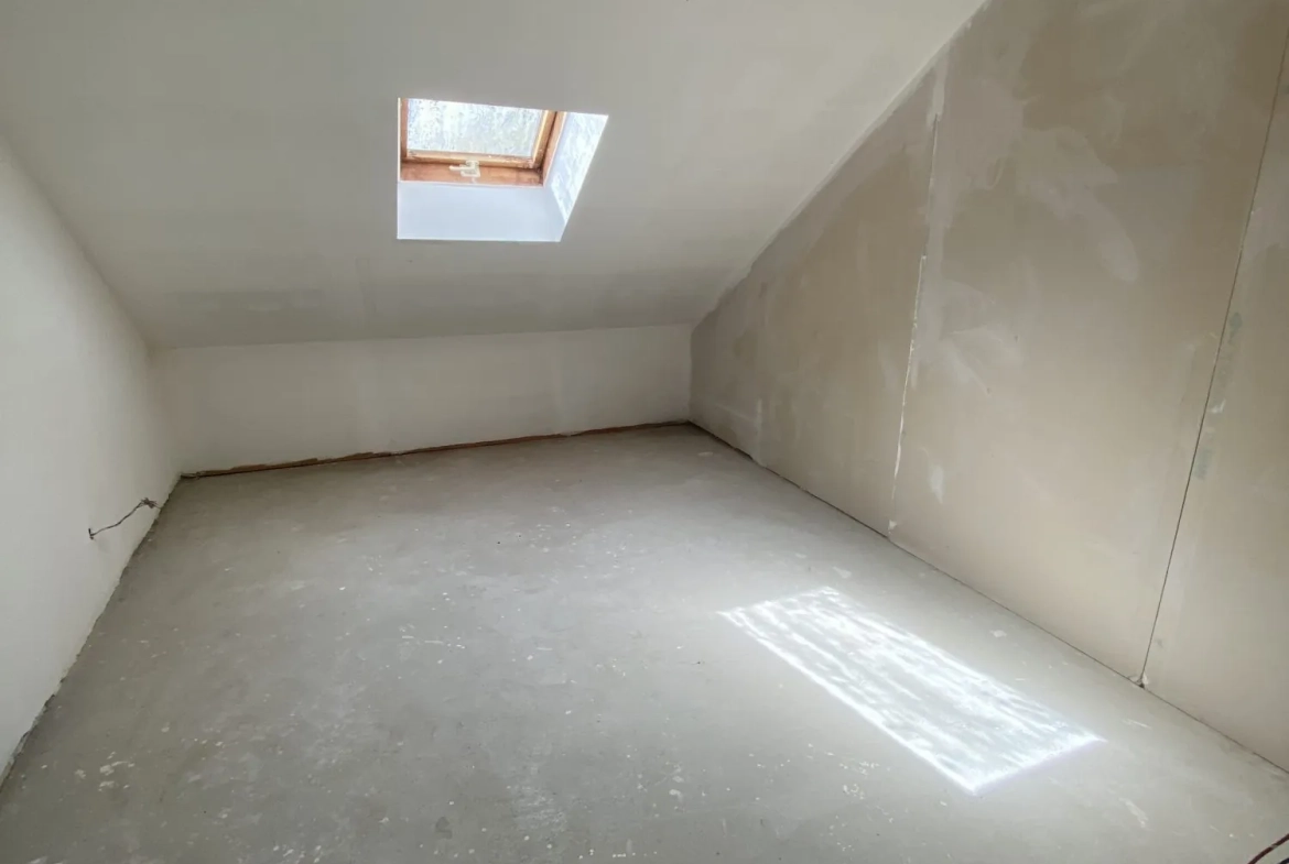 Plateau à aménager de 100 m² entre Saliès de Béarn et Orthez 