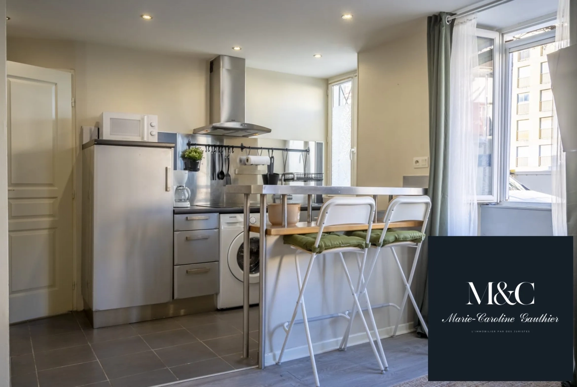 Appartement 2 pièces avec aperçu mer à Biarritz proche Côte des Basques 