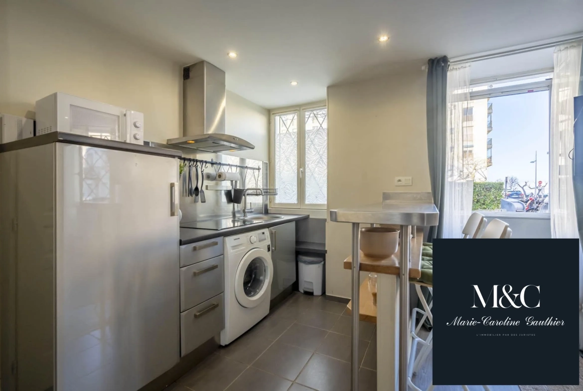 Appartement 2 pièces avec aperçu mer à Biarritz proche Côte des Basques 