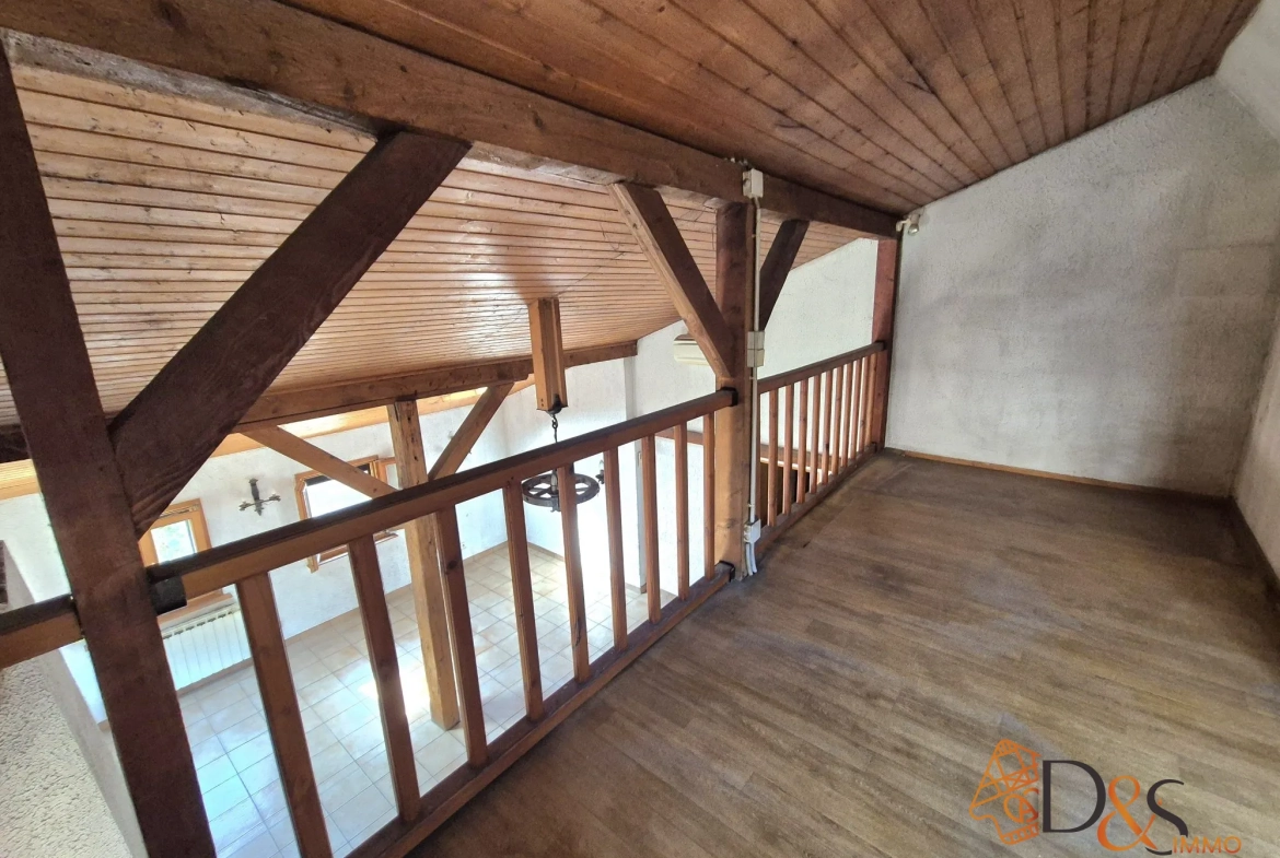 Maison à vendre à Geispitzen avec grande grange et fort potentiel 