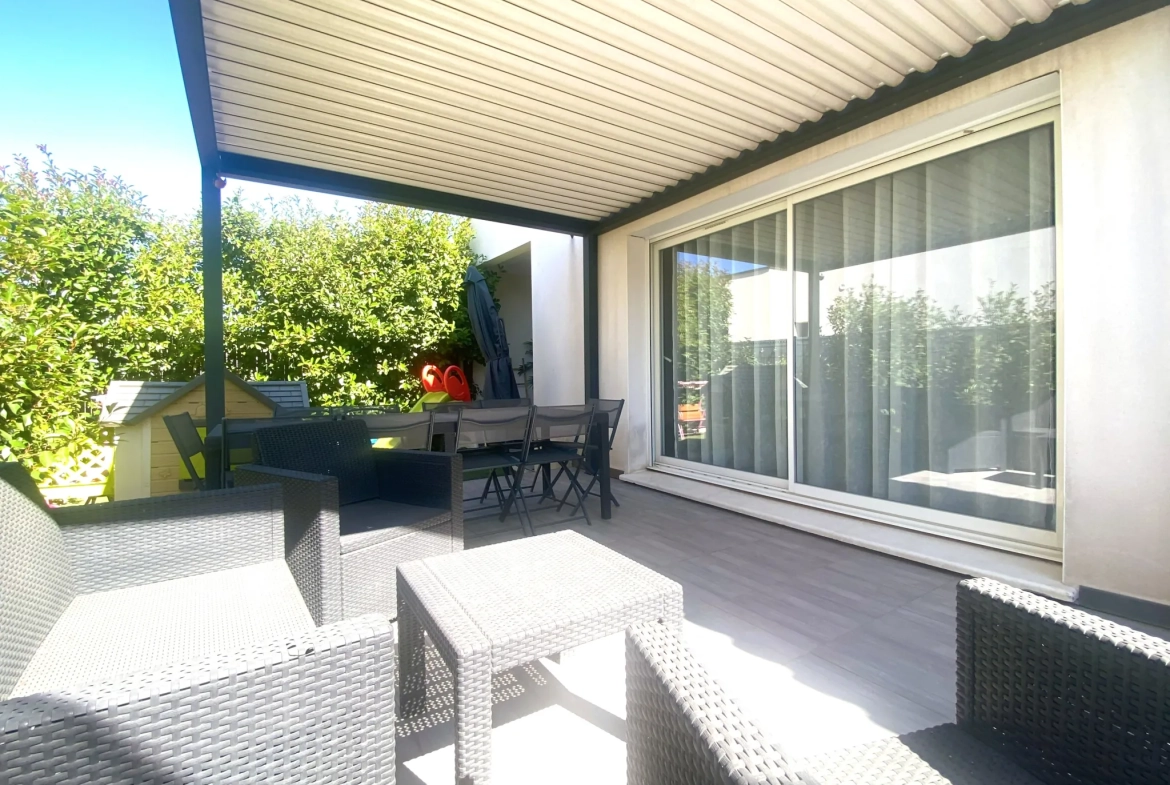 Villa moderne de plain-pied à Bellegarde, proche Nîmes, Arles et Avignon 