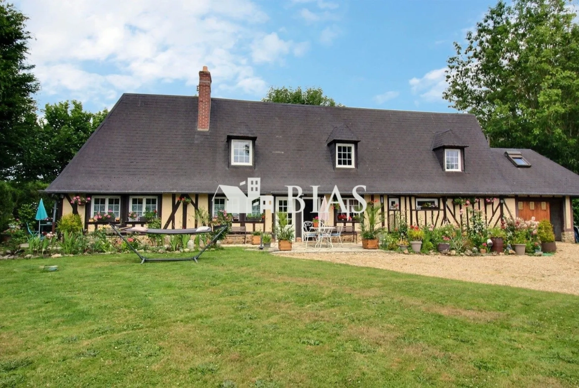 Magnifique maison à vendre à Bernay en Normandie avec jardin et 3 chambres 