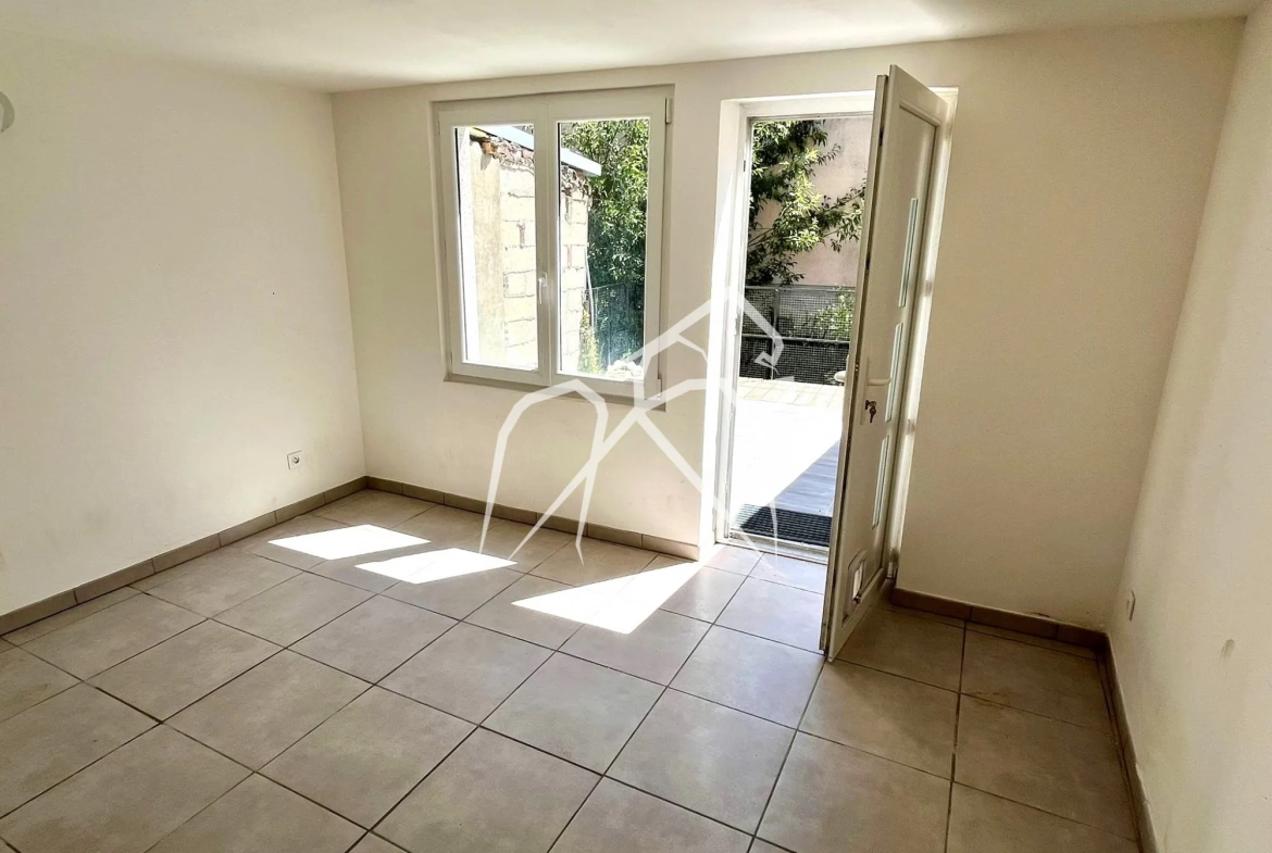 Maison 4 pièces avec terrasse et garage à Darnétal (76160) 