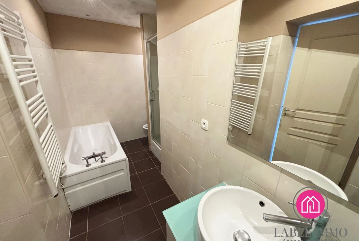 Appartement F3 loué en rez-de-chaussée à Saultain - 72,15 m² 
