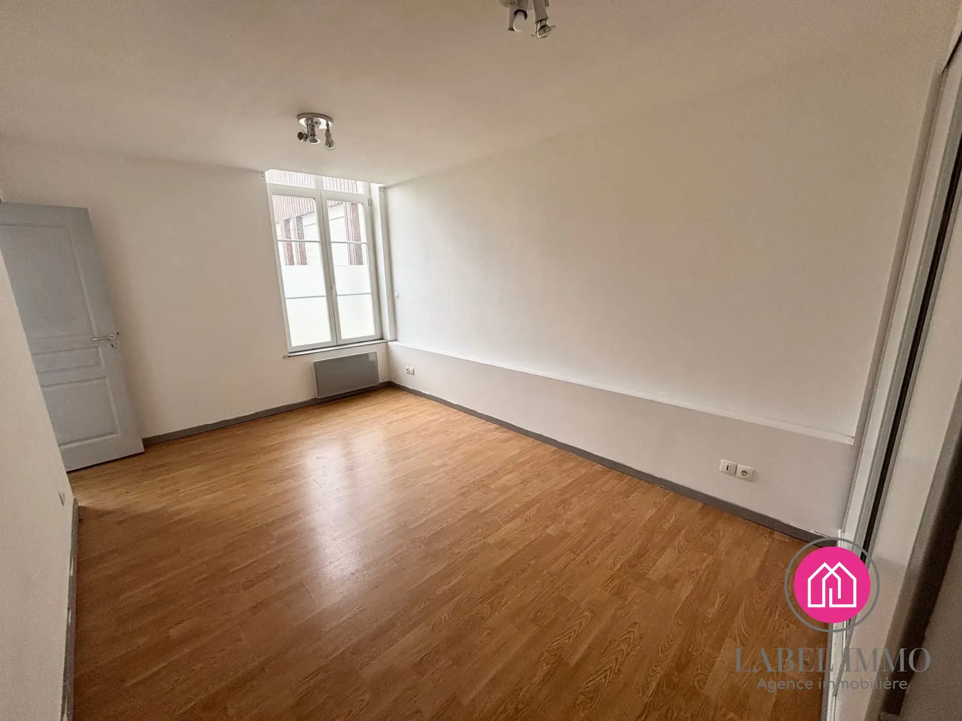 Appartement F3 loué en rez-de-chaussée à Saultain - 72,15 m² 