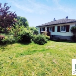 Maison rénovée de 79 m² à Pontaumur avec terrasse et garage