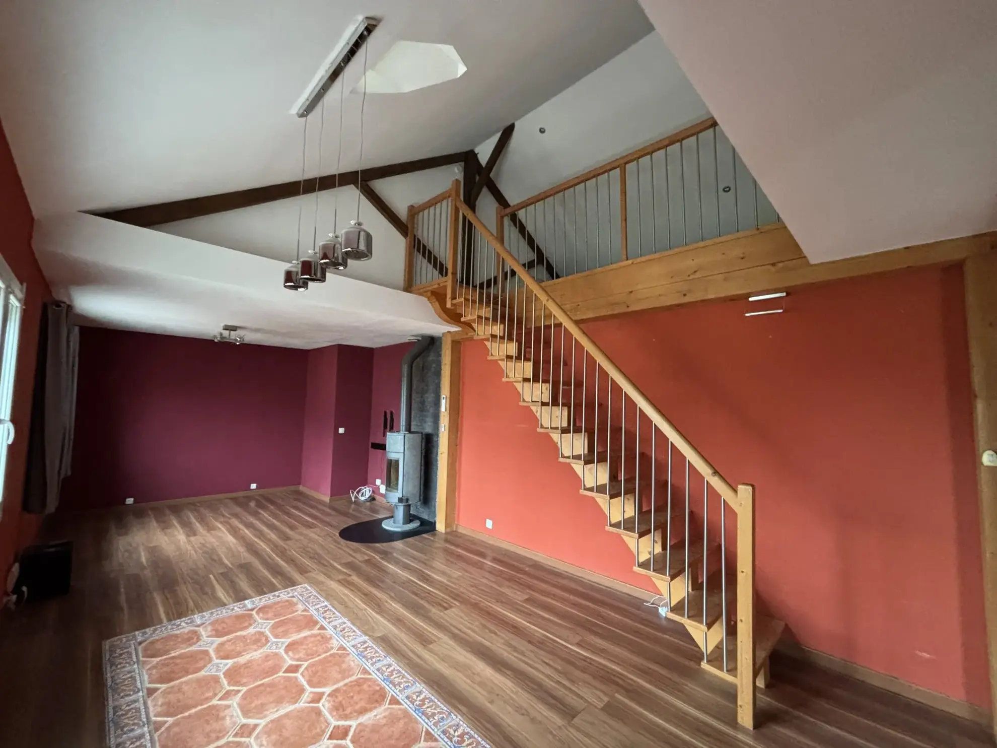 Maison à vendre à La Chaussée Saint Victor - 105 m² avec jardin et garage 