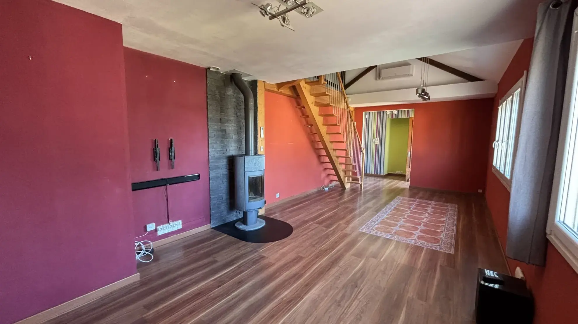 Maison à vendre à La Chaussée Saint Victor - 105 m² avec jardin et garage 