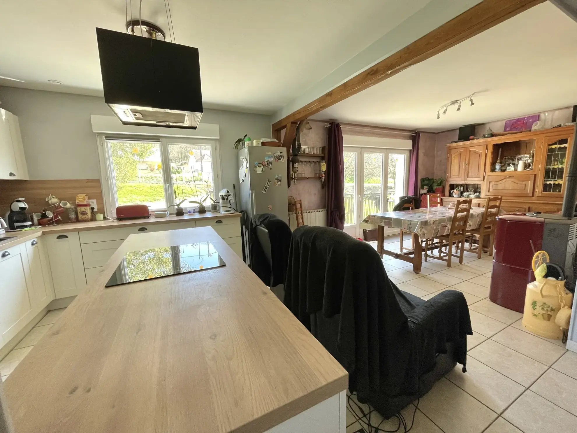 Maison rénovée avec vue imprenable sur la nature à Brosses - 62 m² 