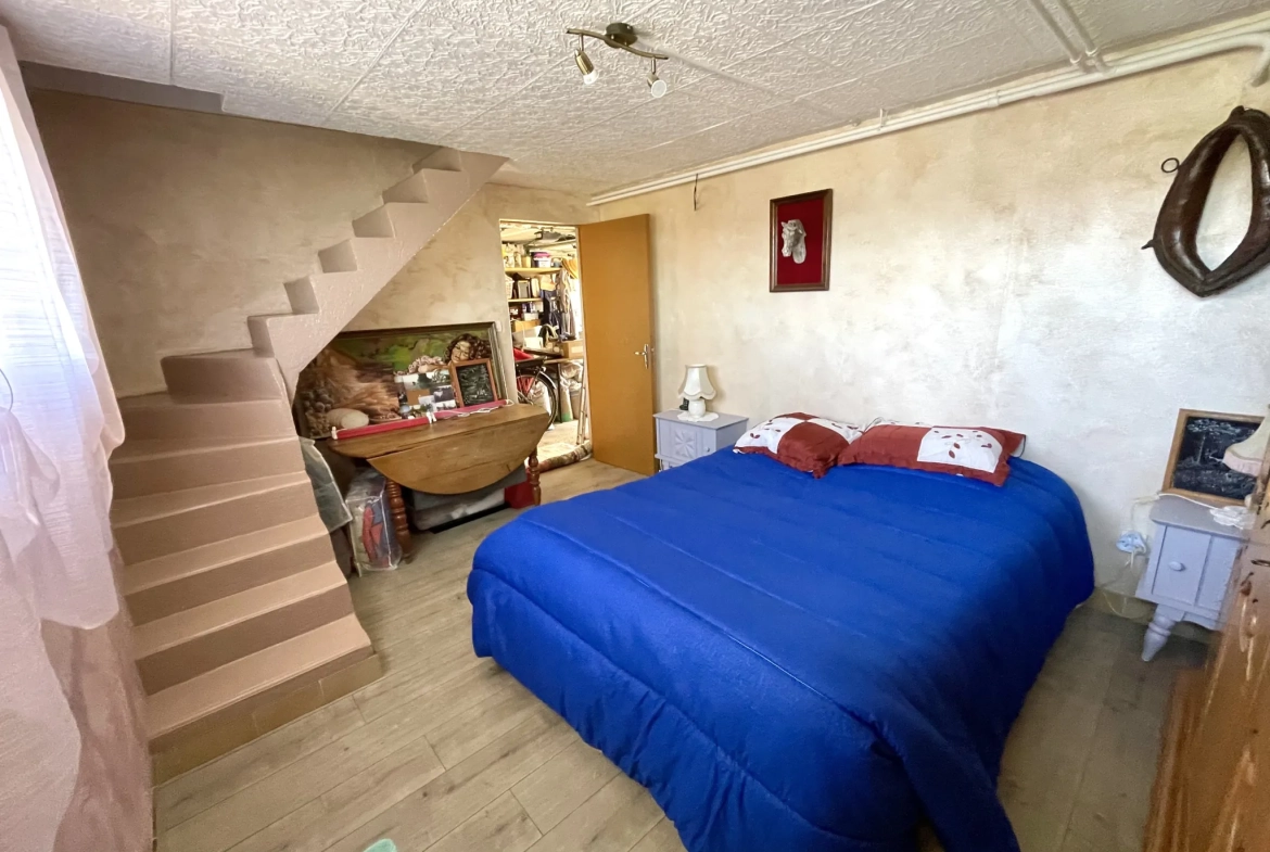 Maison rénovée avec vue imprenable sur la nature à Brosses - 62 m² 