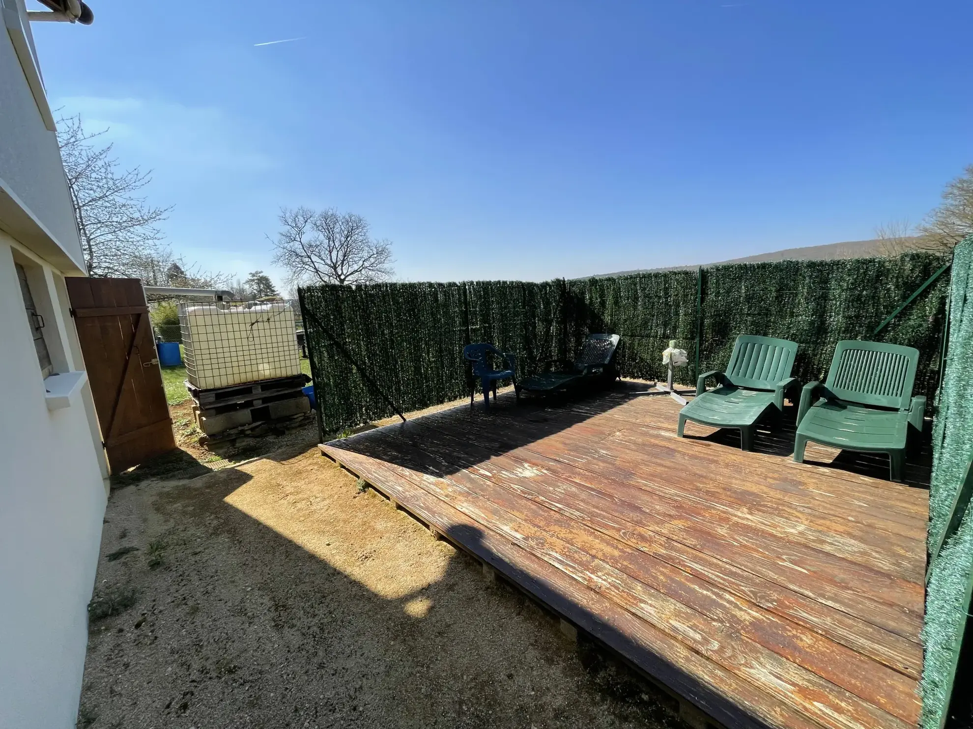 Maison rénovée avec vue imprenable sur la nature à Brosses - 62 m² 