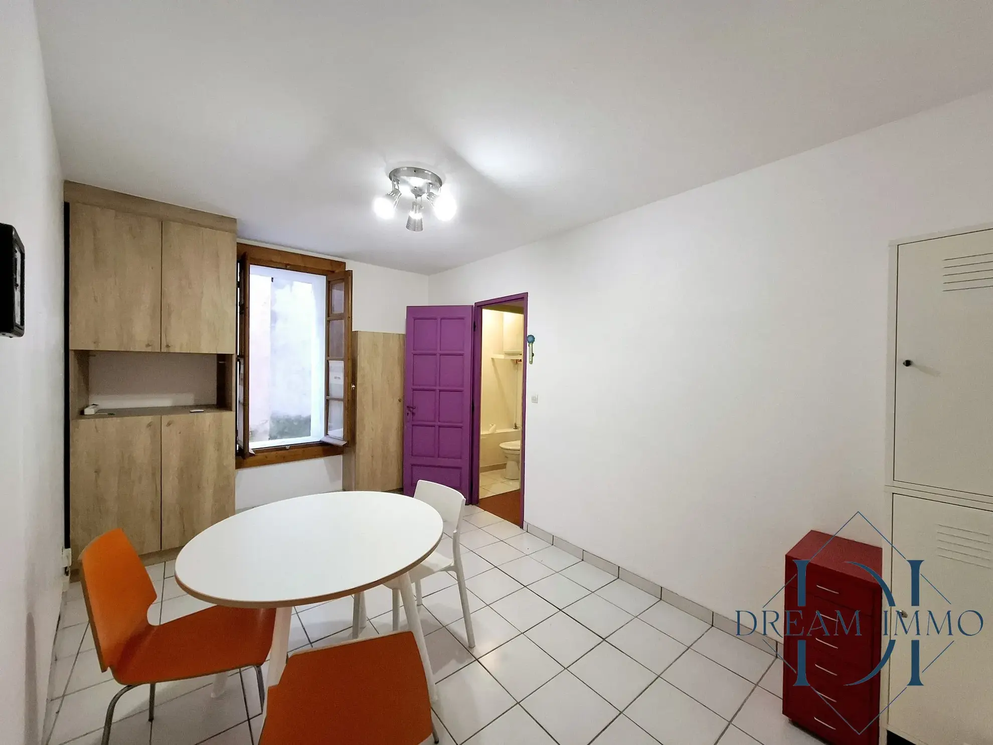Appartement T2 à Poussan avec fort potentiel de rénovation - 34,57 m² 