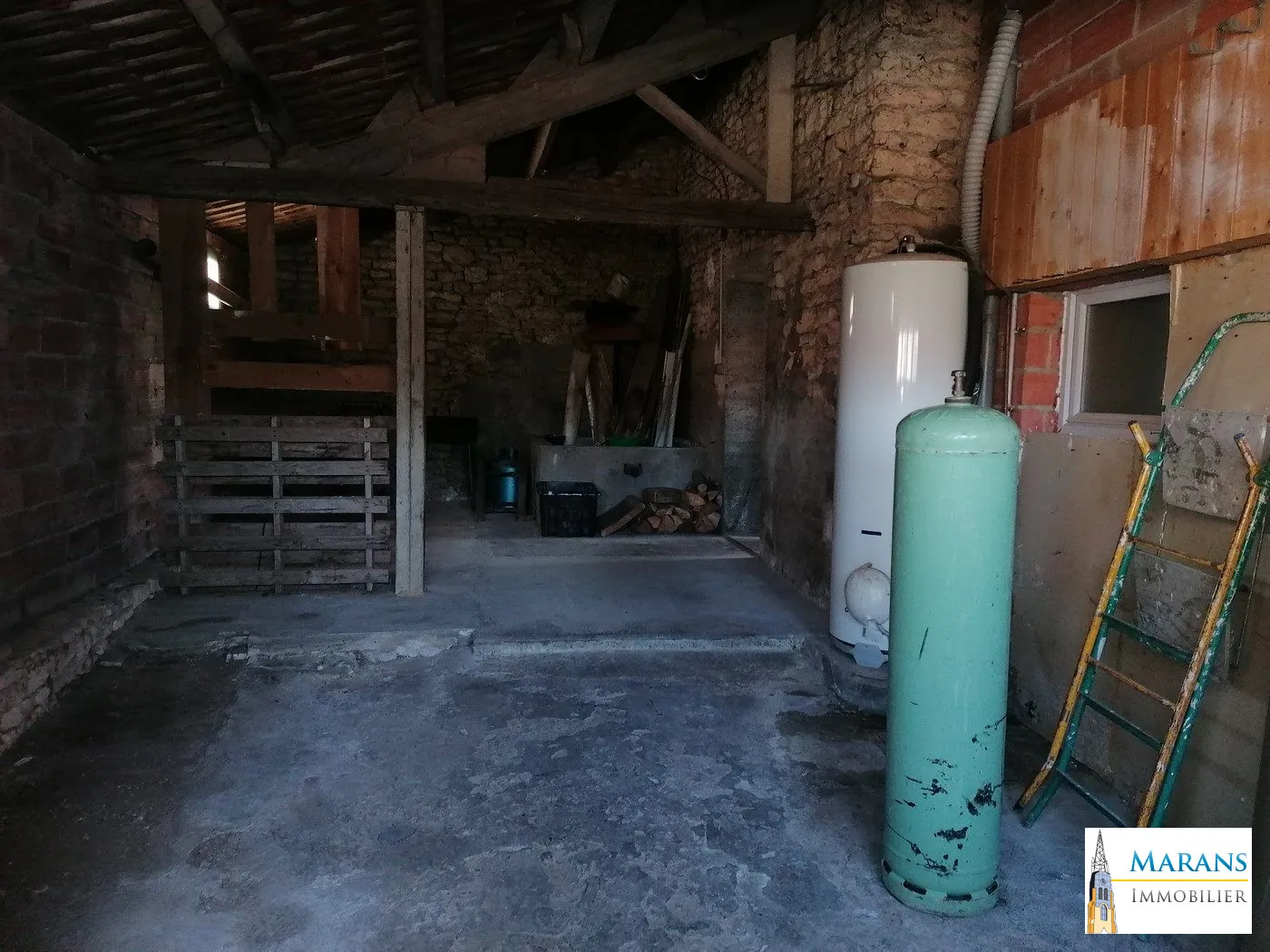 Maison en pierre avec 5 chambres proche La Rochelle - Vendée 
