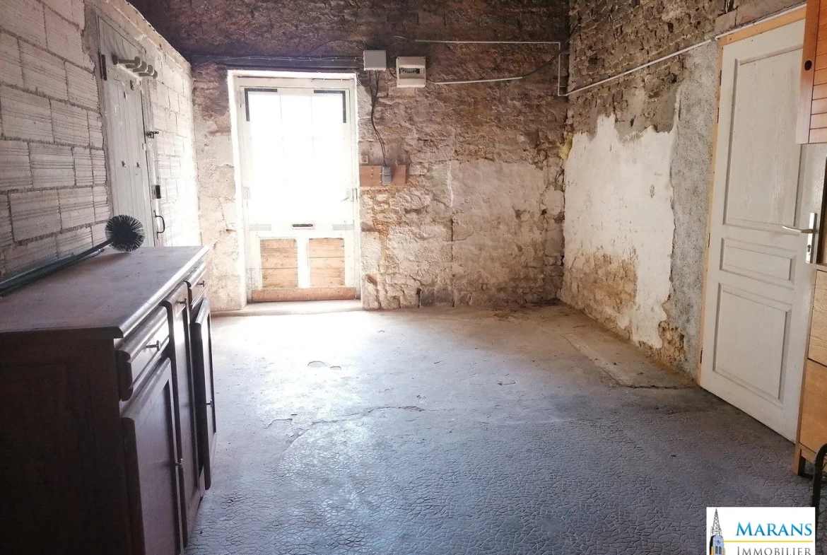 Maison en pierre avec 5 chambres proche La Rochelle - Vendée 