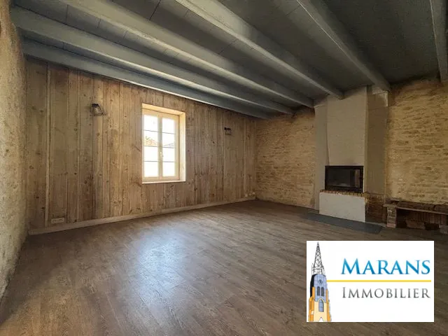 Maison en pierre avec 5 chambres proche La Rochelle - Vendée 