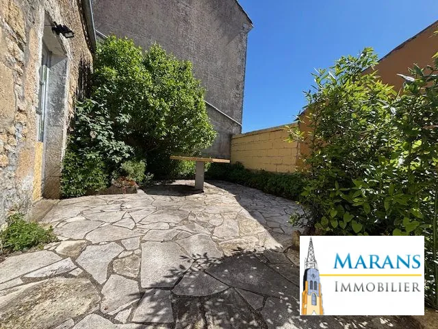 Maison en pierre avec 5 chambres proche La Rochelle - Vendée 