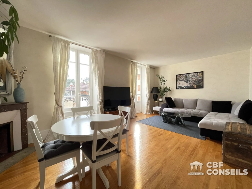 Magnifique duplex T4 à Chamalières avec balcon, cave et faible charges
