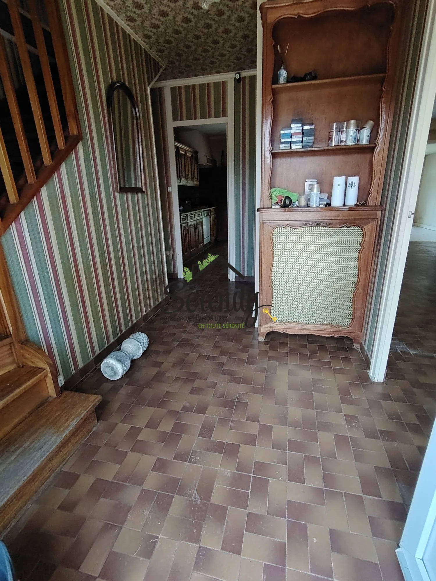 Maison à vendre à Cambrai – 160m², 3 caves, garage, secteur Martin Martine 