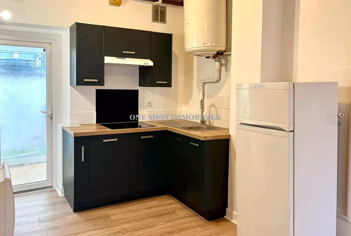 Bel appartement 3 pièces lumineux à Orléans Sud avec véranda et charme ancien 