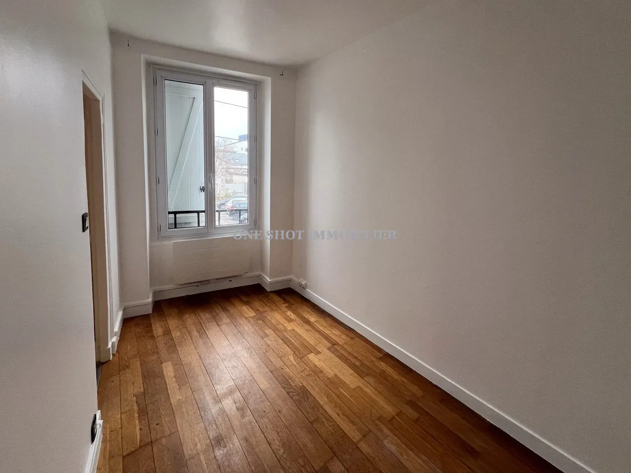 Bel appartement 3 pièces lumineux à Orléans Sud avec véranda et charme ancien 