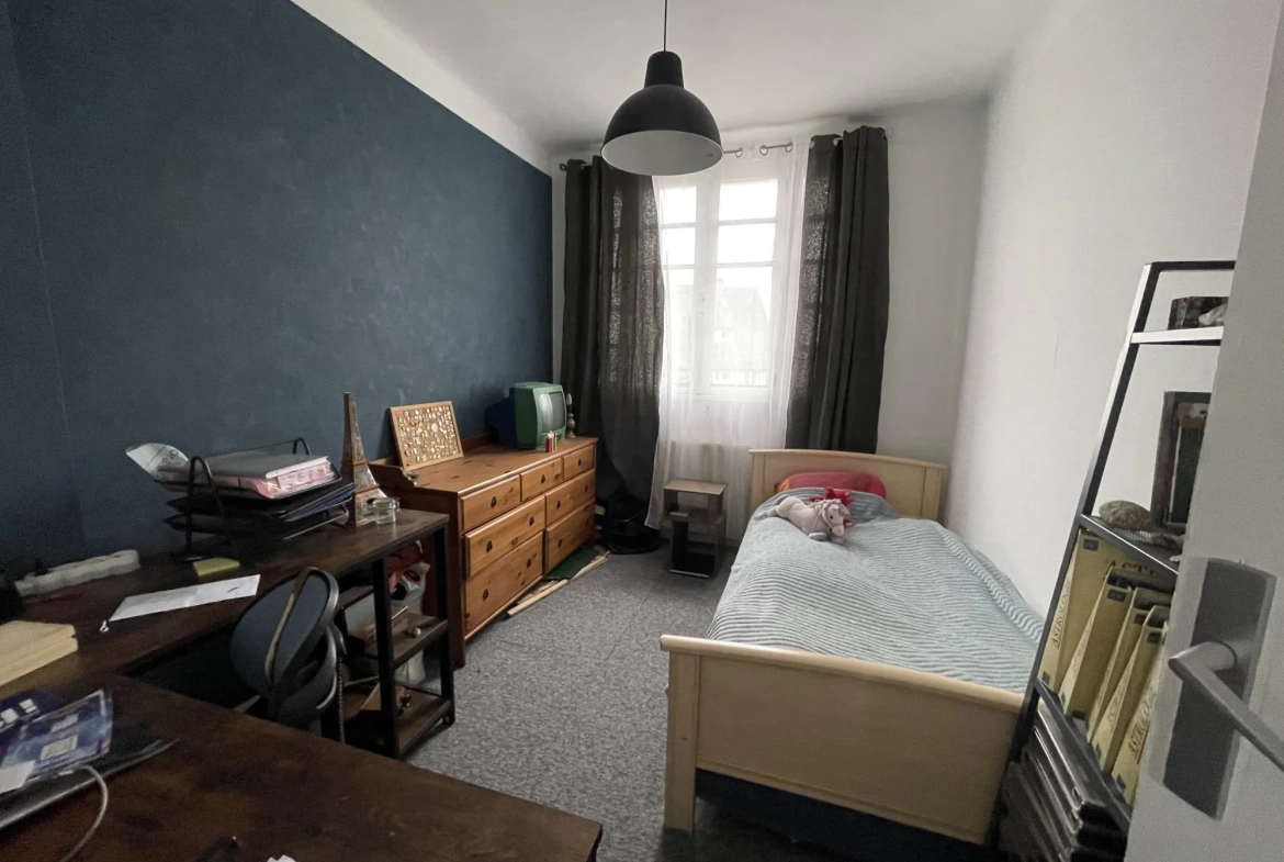 Superbe ensemble immobilier à Trégueux avec potentiel de rénovation 