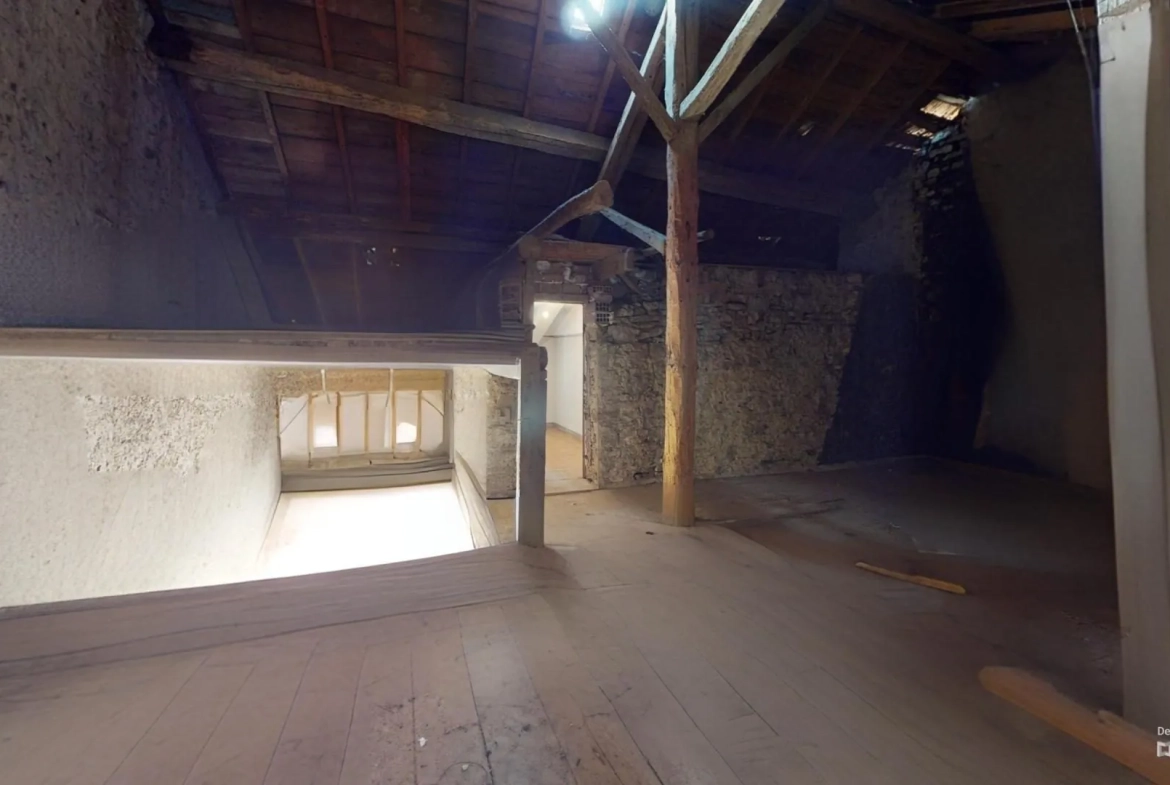 Ferme à rénover à Mignéville - 90 m² avec potentiel proche commodités 